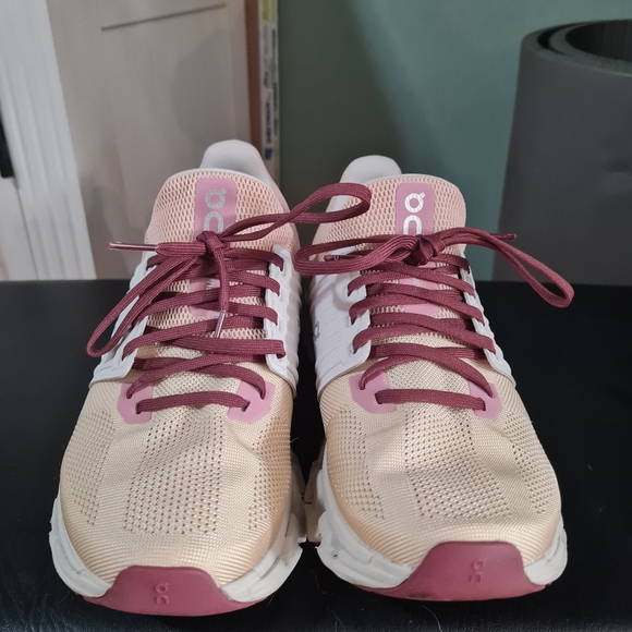 ON Cloudswift 3 AD Savannah | Ice - Picture 2 of 4